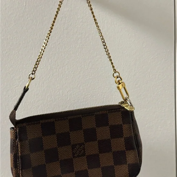 Authentic Louis Vuitton Damier Ebene Mini Pochette - Picture 5 of 10